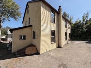 17 Stoll St in Netcong, NJ - Building Photo - Building Photo