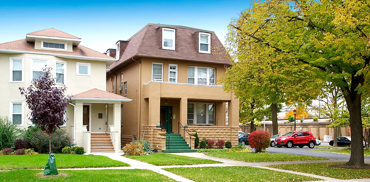 105 S. Taylor and 107 South Blvd. in Oak Park, IL - Building Photo