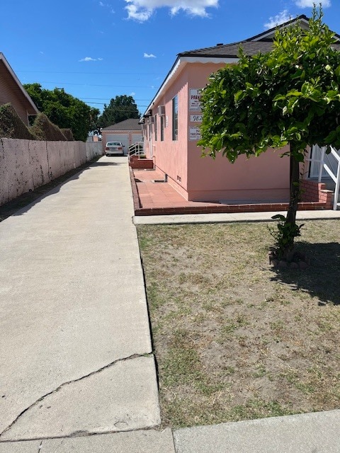 9829 San Gabriel Ave, Unit South Gate in South Gate, CA - Foto de edificio - Building Photo