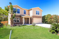 729 Northern Lights Dr in New Braunfels, TX - Foto de edificio - Building Photo