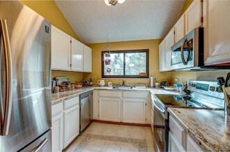 222 Wright St in Lakewood, CO - Building Photo - Building Photo