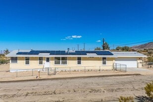 7479 Kellogg Ave in Twentynine Palms, CA - Building Photo