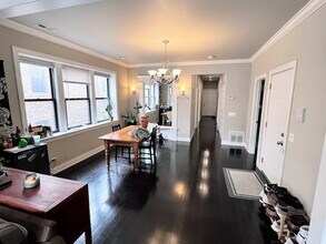 2119 W North Ave in Chicago, IL - Building Photo - Building Photo