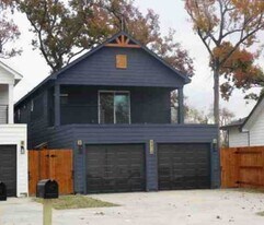 9410 Firnat St in Houston, TX - Building Photo