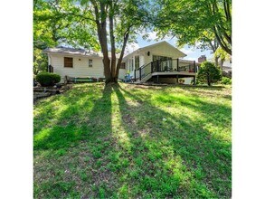 4520 Vandervork Ave in Edina, MN - Building Photo - Building Photo