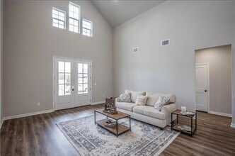 316 Daisy Ln in Robinson, TX - Building Photo - Building Photo