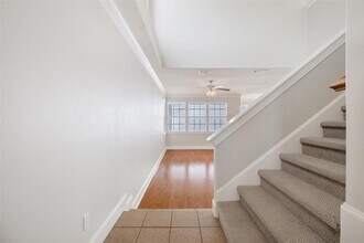 6715 Windrift Way in Austin, TX - Building Photo - Building Photo
