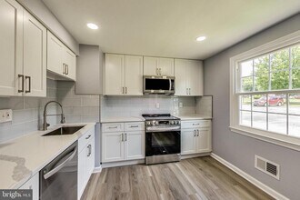 1318 Palmer Rd in Fort Washington, MD - Building Photo - Building Photo