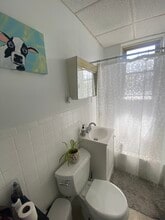 15 Woodbridge St, Unit 14 in Cambridge, MA - Foto de edificio - Building Photo