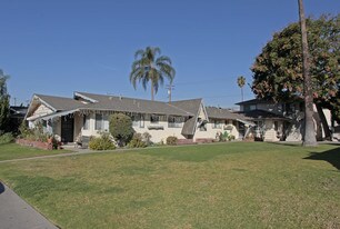 1765-1769 W Ball Rd in Anaheim, CA - Building Photo