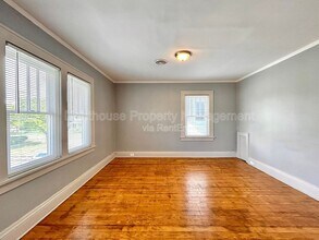 81 Delaware Ave in Muskegon, MI - Building Photo - Building Photo