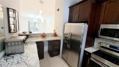 3866 SW 48th Ave, Unit 3866 in Pembroke Park, FL - Building Photo - Building Photo