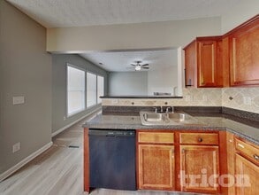 1704 Chinaberry Ct in Stockbridge, GA - Building Photo - Building Photo