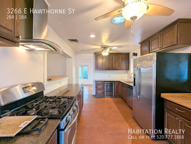 property at 3266 E Hawthorne St