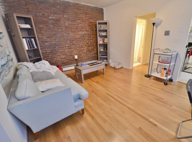 Symphony Road Apartments in Boston, MA - Building Photo - Building Photo