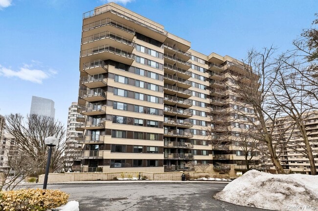 property at 25 Rockledge Ave