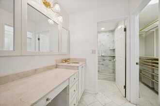 801 79th St in Darien, IL - Building Photo - Building Photo