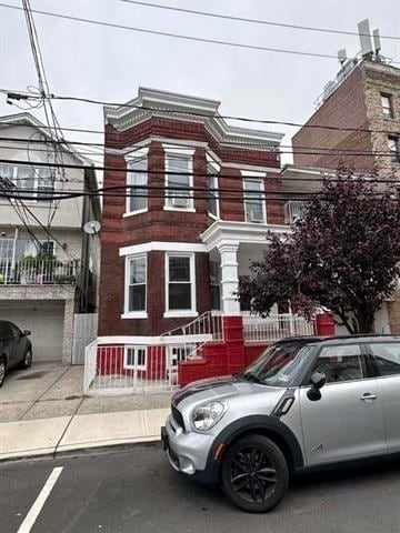 property at 512 56th St