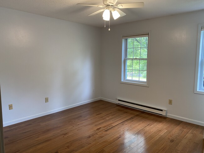 property at 252 Twin Oaks Ter