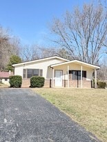 22 Tipperary Dr in Asheville, NC - Building Photo