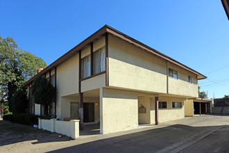 13482 El Prado Ave in Garden Grove, CA - Building Photo - Building Photo