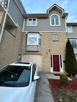 9 Ailsa Pl in London, ON - Building Photo