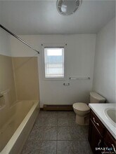 58 Charles St in New Britain, CT - Building Photo - Building Photo