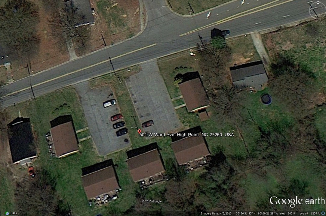 501 W Ward Ave in High Point, NC - Foto de edificio