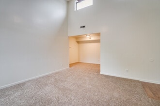 1116 Blue Ridge Dr in Harrisonburg, VA - Building Photo - Building Photo