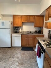 2810 Jay Ave, Unit B in Cleveland, OH - Building Photo - Building Photo