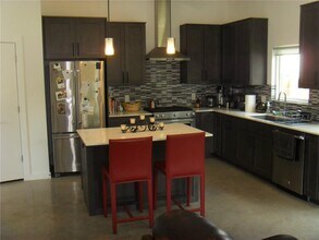 2328 Santa Maria St in Austin, TX - Building Photo - Building Photo