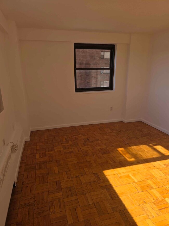 6515 John F. Kennedy Blvd in West New York, NJ - Building Photo - Building Photo