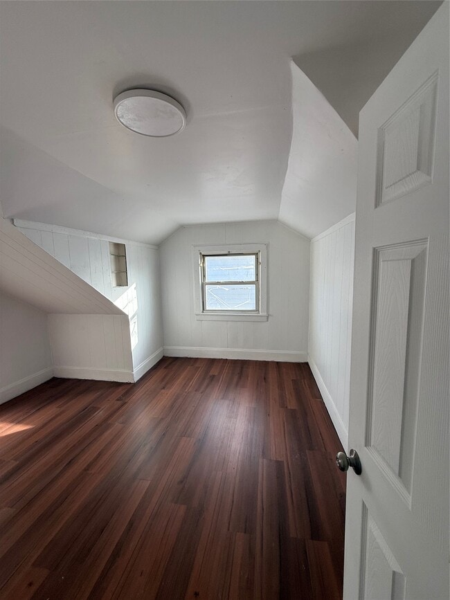 71 Crocker Ave in Johnson City, NY - Building Photo - Building Photo