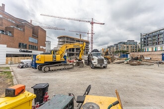 Building 5 in Vancouver, BC - Building Photo - Building Photo