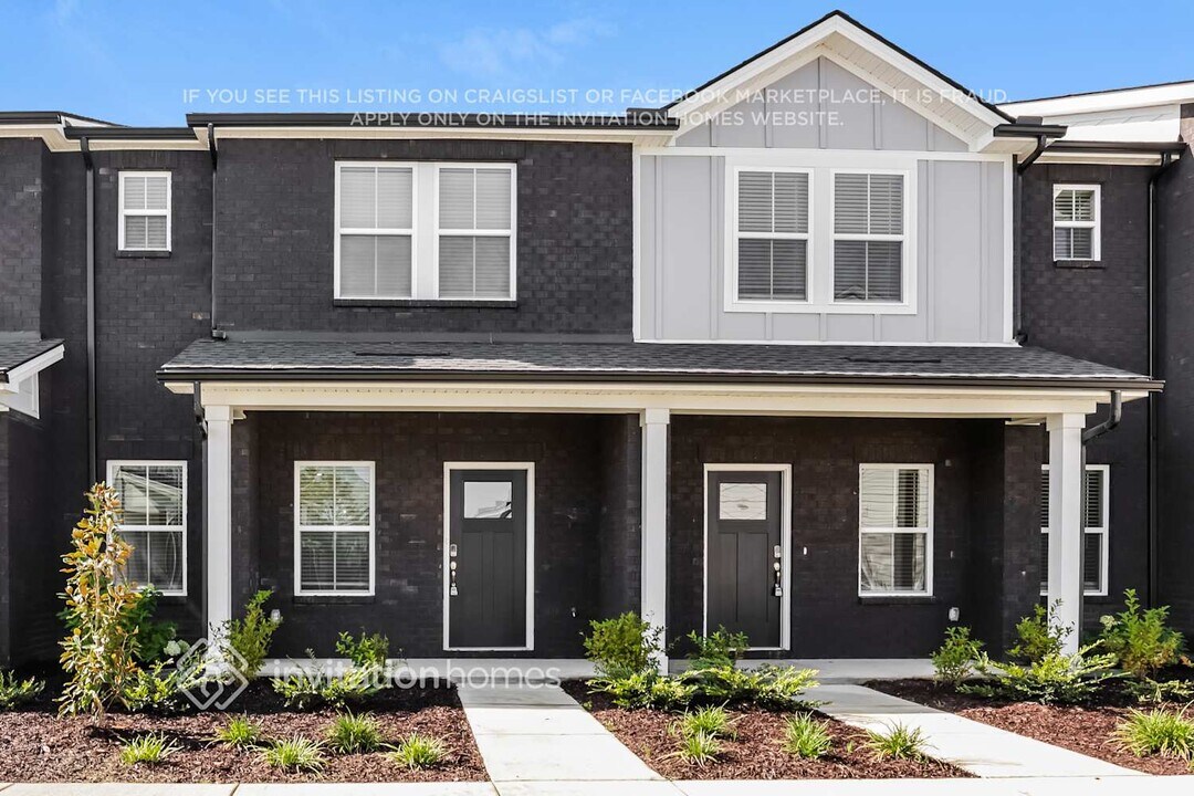 175 Maybrook Dr in Lebanon, TN - Building Photo