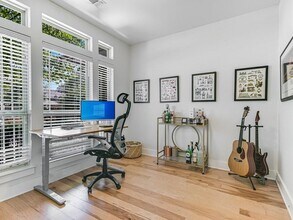 11205 Avery Station Loop in Austin, TX - Building Photo - Building Photo