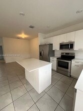 12121 NW 23rd Ct in Miami Shores, FL - Building Photo - Building Photo