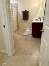 1009 Jacaranda Pkwy E in Cape Coral, FL - Building Photo - Building Photo