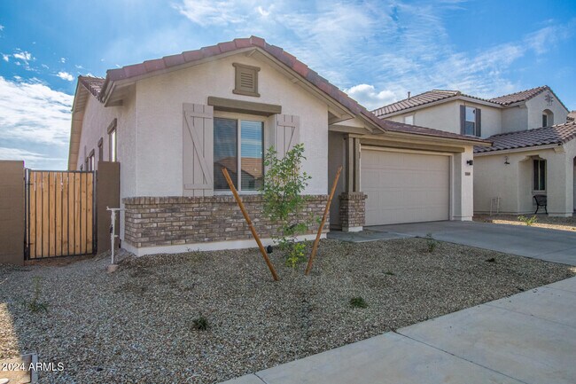 14445 W Faye Way in Surprise, AZ - Building Photo - Building Photo