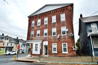 901 E 6th St in Bethlehem, PA - Building Photo - Building Photo