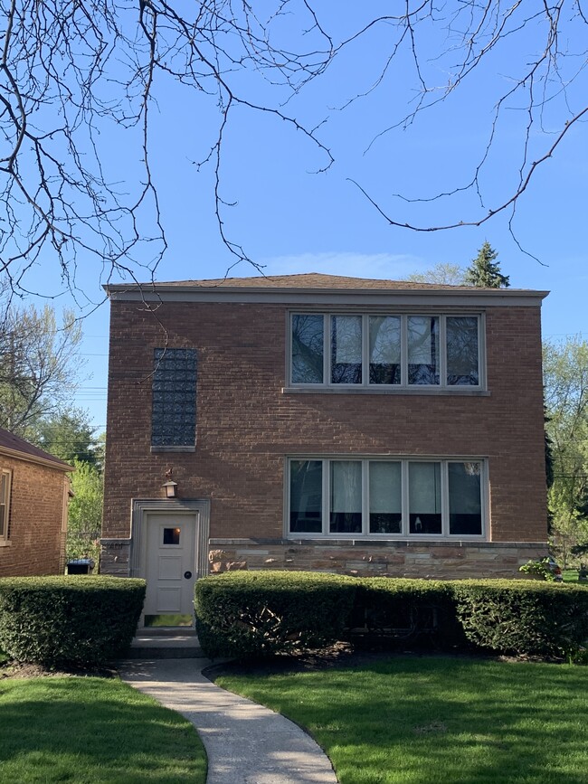 1401 Brummel St in Evanston, IL - Building Photo - Building Photo