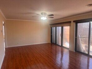 6633 Poplar Woods Cir E in Memphis, TN - Building Photo - Building Photo