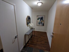 1150 J Street, Unit 309 in San Diego, CA - Building Photo - Building Photo