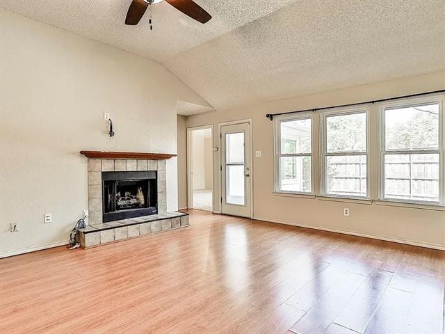 2700 Amberton Pl in Euless, TX - Building Photo - Building Photo