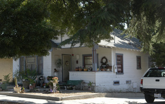 909-915 C St Apartments