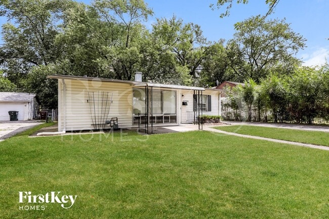 16759 Artesian Ave in Hazel Crest, IL - Building Photo - Building Photo