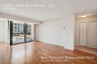 4500 S Four Mile Run Dr in Arlington, VA - Building Photo - Building Photo