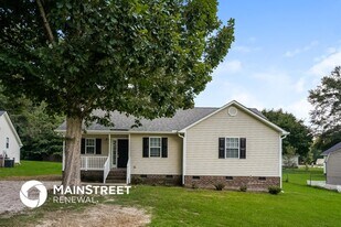 1218 Fiddle Ct in Zebulon, NC - Building Photo