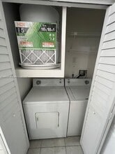 18336 NW 68th Ave in Hialeah, FL - Building Photo - Building Photo