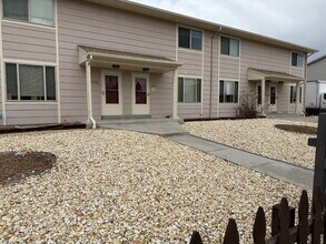 16711 E 13th Ave in Aurora, CO - Building Photo - Building Photo